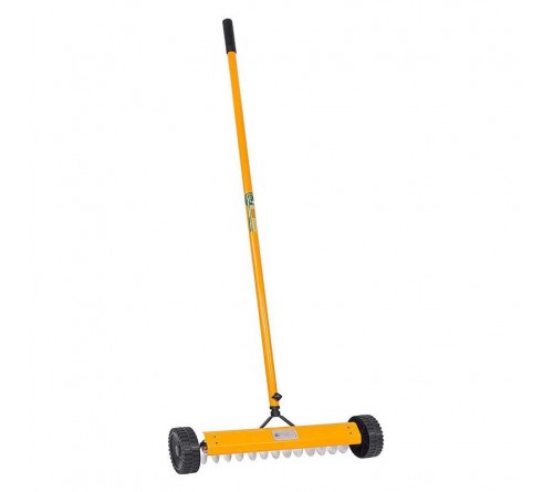FALCON PREMIUM MANUAL AREATOR RAKE
